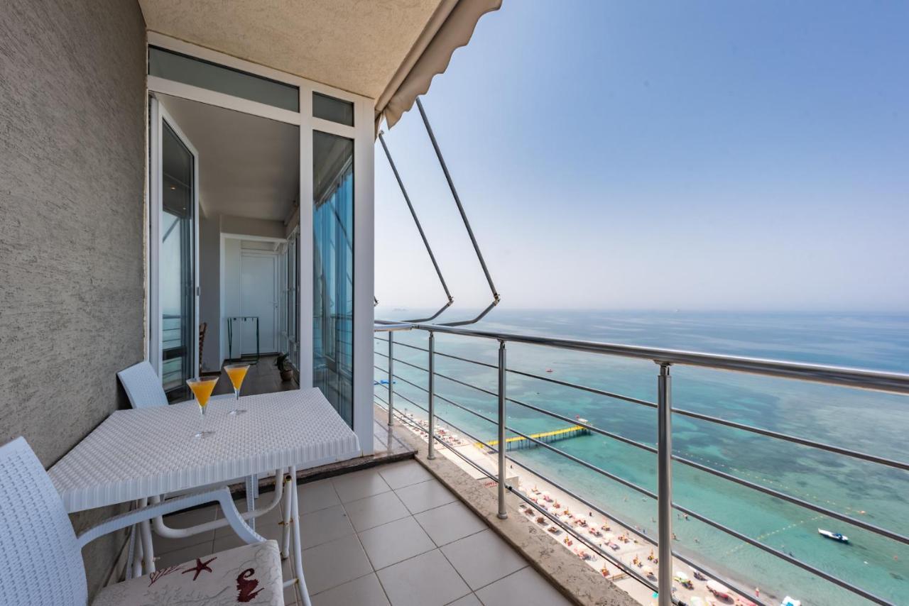 Spectacular Seaview Penthouse Apartment ดูร์เรส ภายนอก รูปภาพ