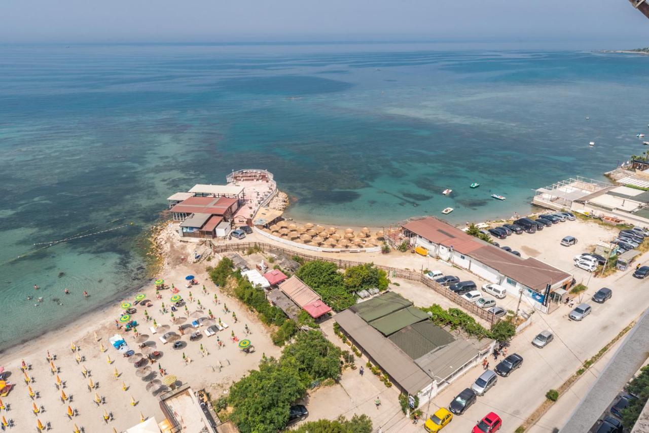 Spectacular Seaview Penthouse Apartment ดูร์เรส ภายนอก รูปภาพ